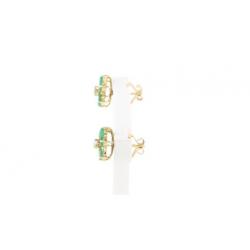 Gouden oorstekers met diamant en smaragd 14 krt