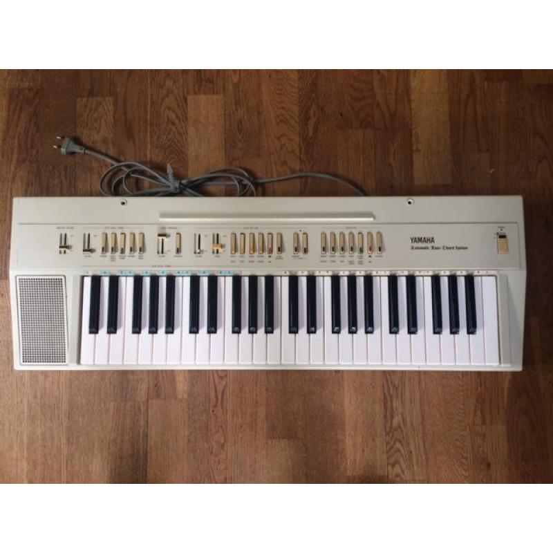Yamaha piano / keyboard