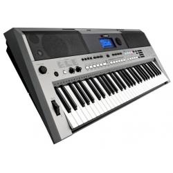 Yamaha PSR E443 starter keyboard