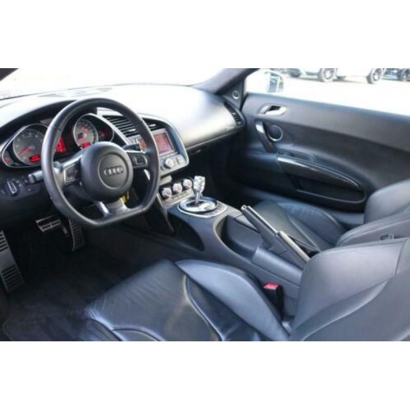 Audi R8 4.2 V8 FSI AUT. Carbon Navigatie Leer B&O Zondag a.s