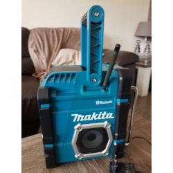 Makita DMR 108 bouwradio met Bluetooth zo goed als nieuw