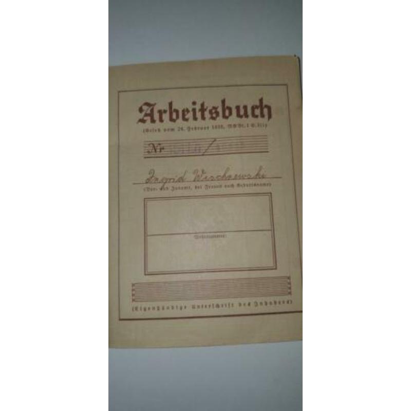 Duitse arbeitsbuch voor vrouw.