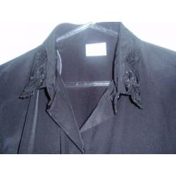 Maat 46 - verse - zwart geborduurde blouse / shirt