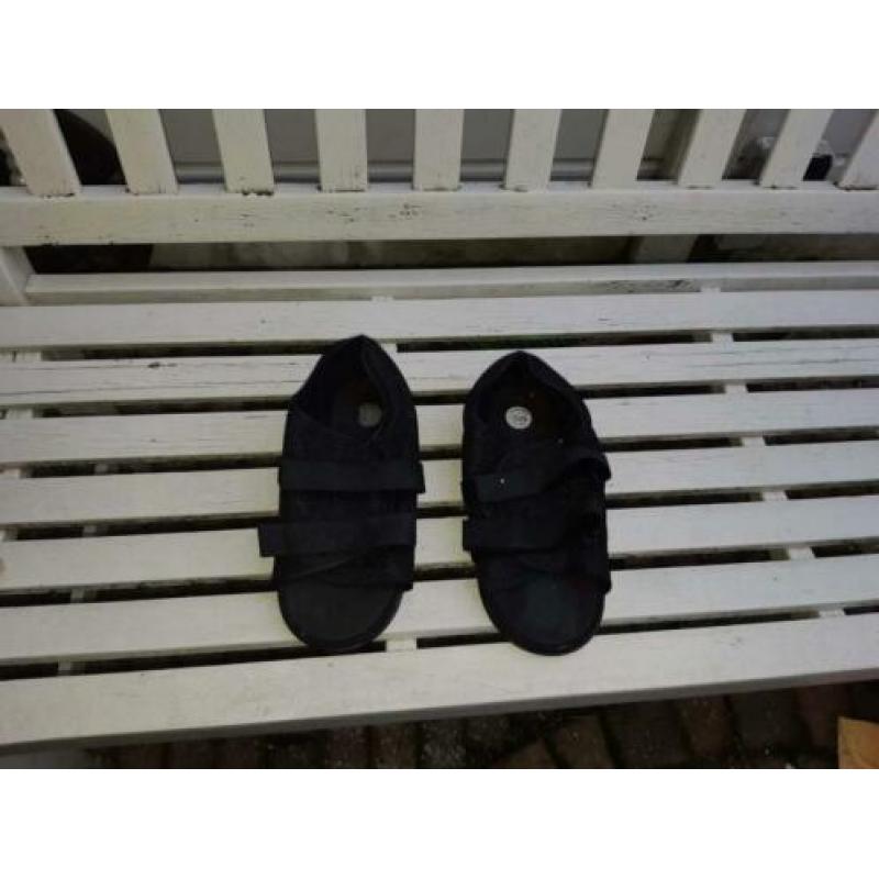 Verband/ gips schoenen twee stuks kleur zwart maat S/M v