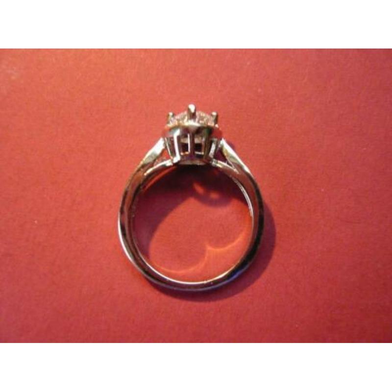 ring (8) 925 zilver solitair engagement met zirkonia's mt 17