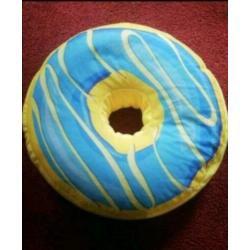 Mega grote donut kussen van 68 cm doorsnede