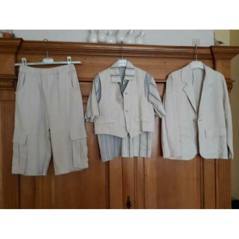 Communiekleding jongen, 3/4 broek, blouse, gillet en colbert