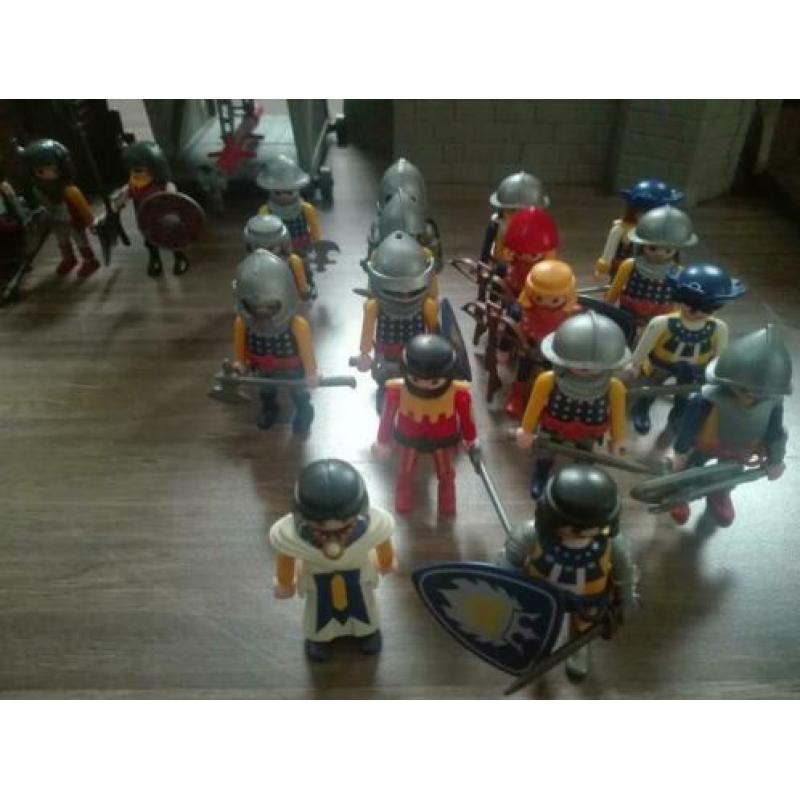 Playmobil kasteel met soldaten