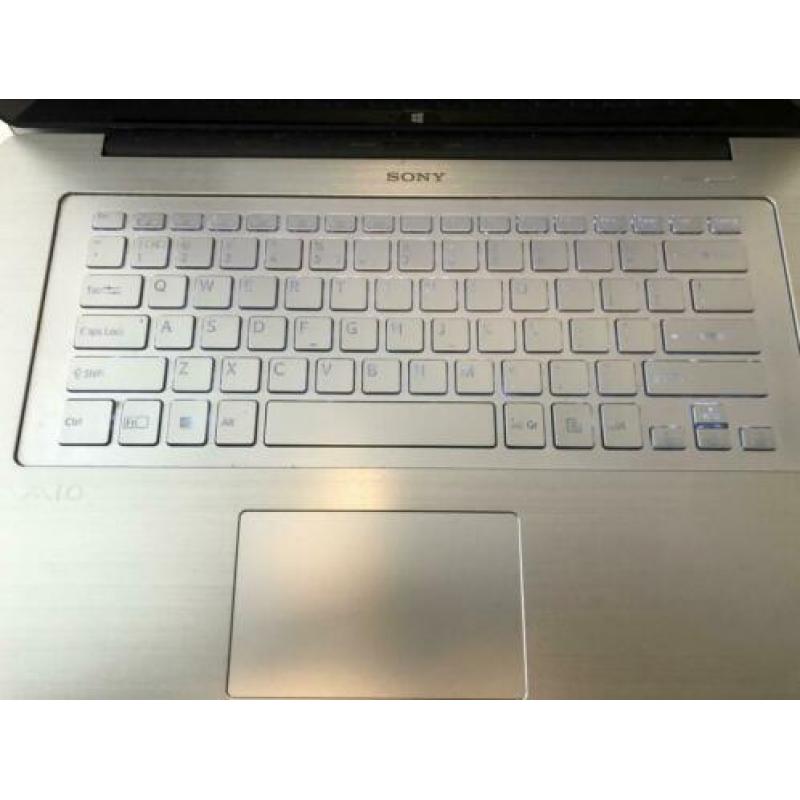 Sony Vaio SVF15N1S2ES 15” laptop notebook