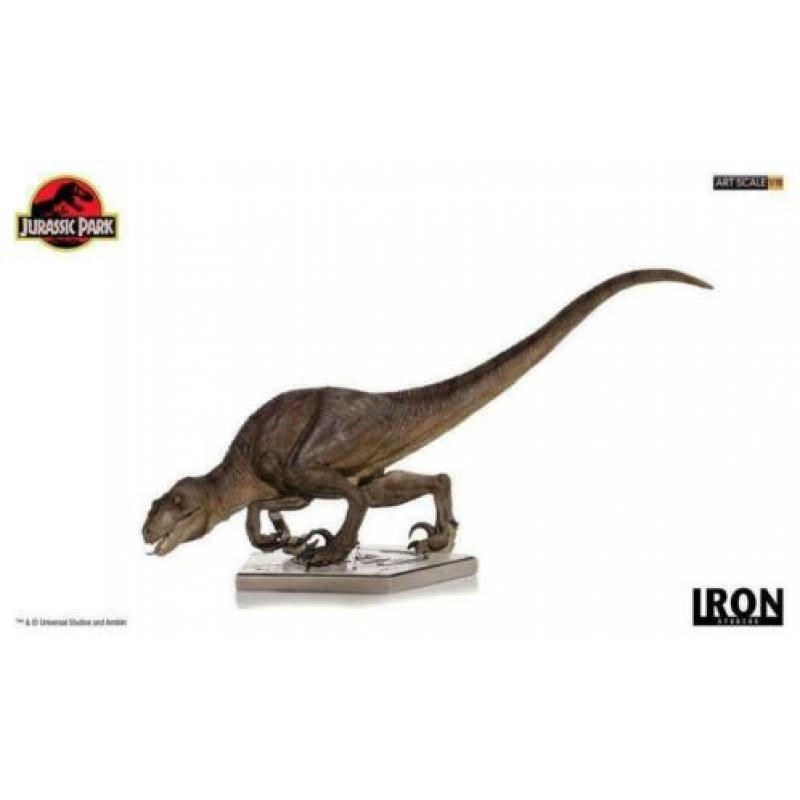 Jurassic Park Art Scale Statue 1/10 Crouching Velociraptor