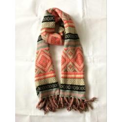 Lange sjaal van Custommade Collection