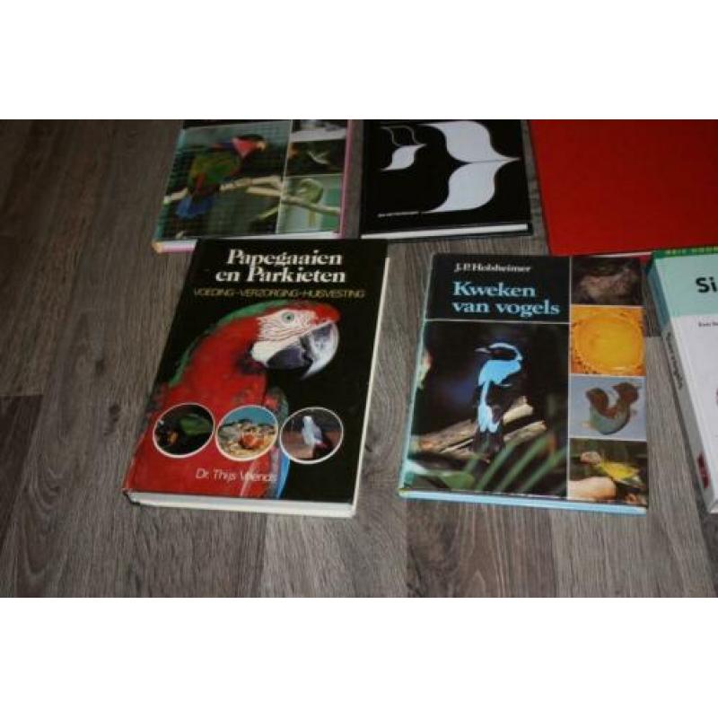 vogelboeken 12 stuks 13 euro