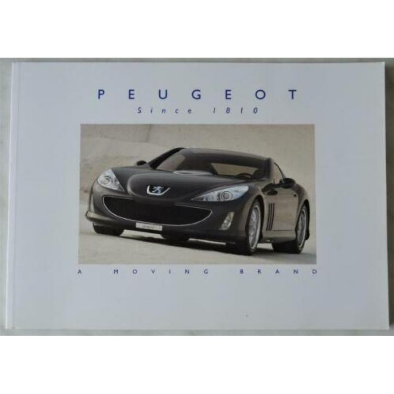 Peugeot autofolders plus zeldzame historiedocumentatie.