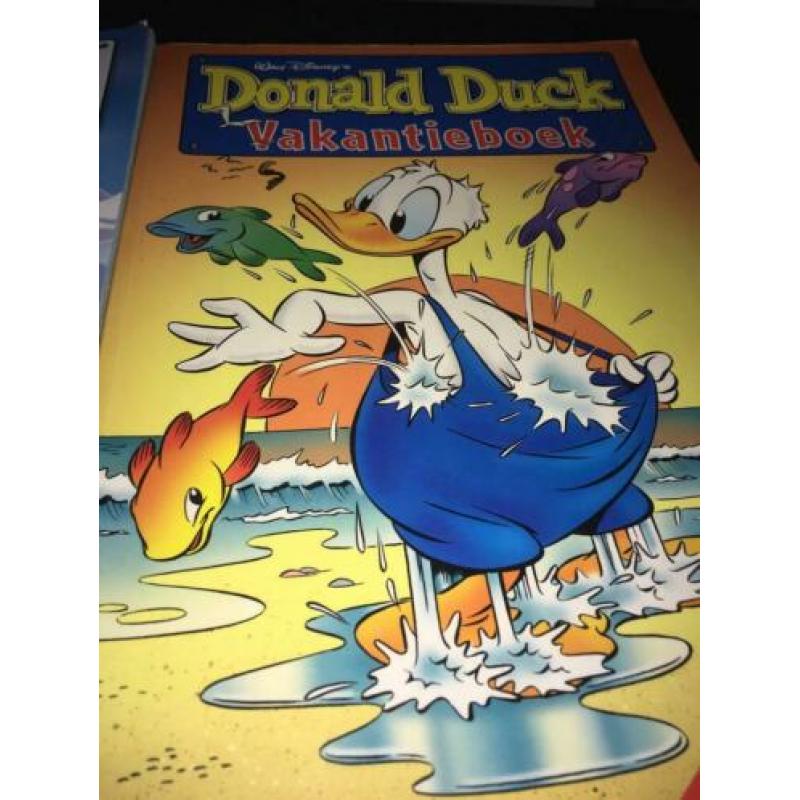 Tien vakantie en winterboeken Donald duck
