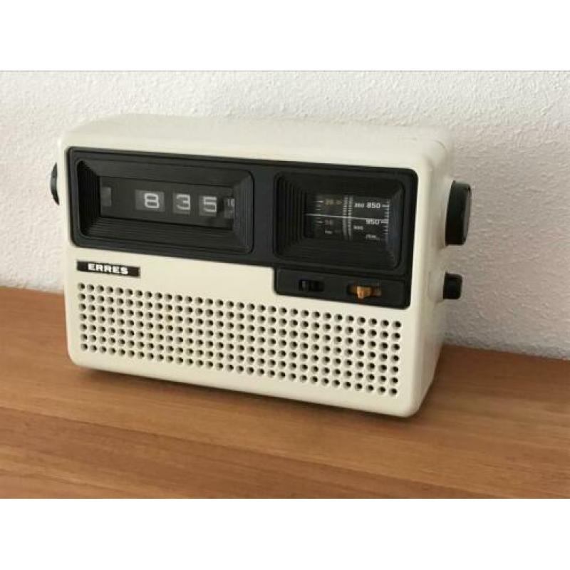 Te koop: vintage Erres (Philips) SX7250 wekkerradio (1977)