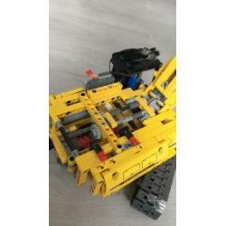 Lego technic hijskraan.