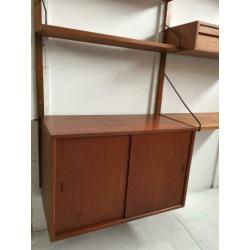 Poul Cadovius by Royal System modulair vintage wandsysteem