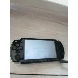 PlayStation Portable(PSP)inclusief geheugenkaart met spellen