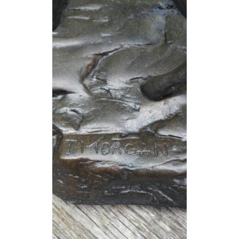 Bronzen beeld geit met lammetje T.MORGAN